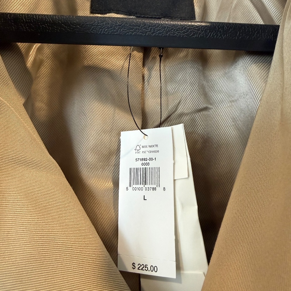 Brand New w tags!!! Banana Republic Mens Trench Coat. Khaki size L. Relaxed fit. - Picture 4 of 15